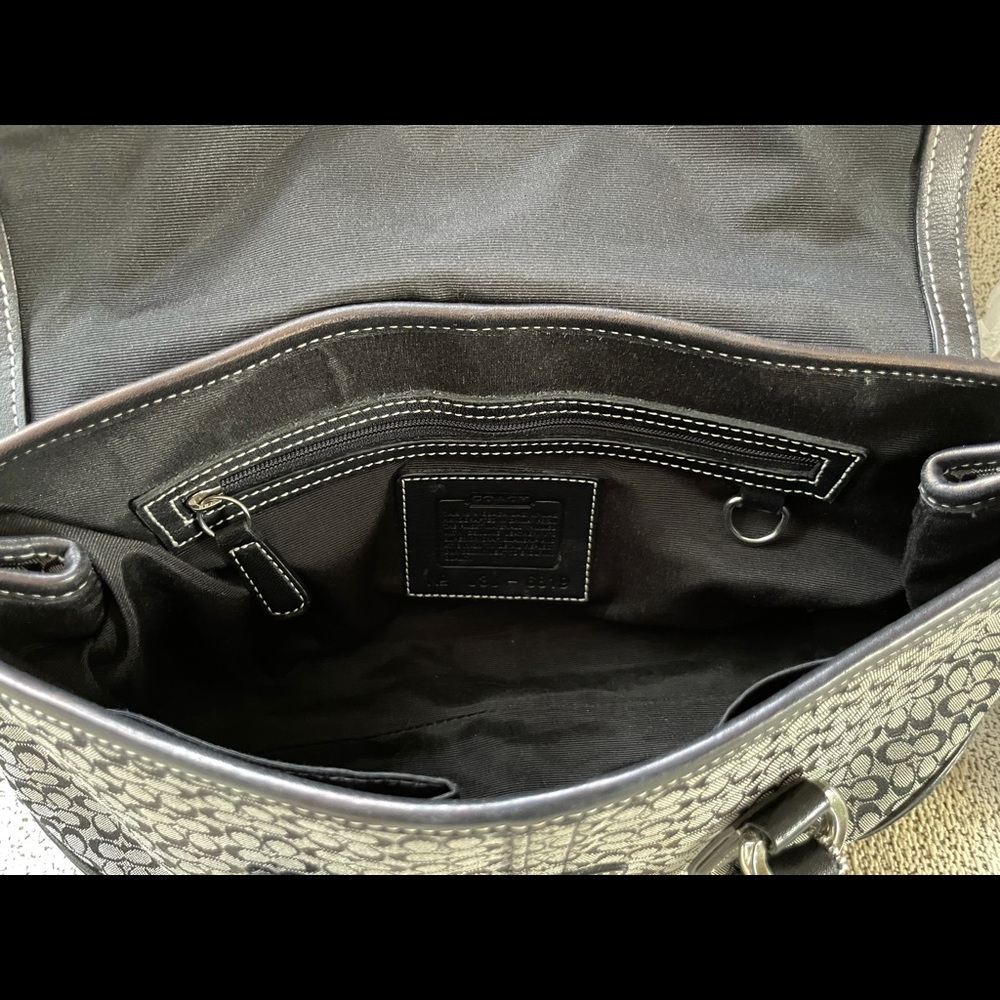 Vintage Monogram Coach Buckle Bag - Picture 3 of 9